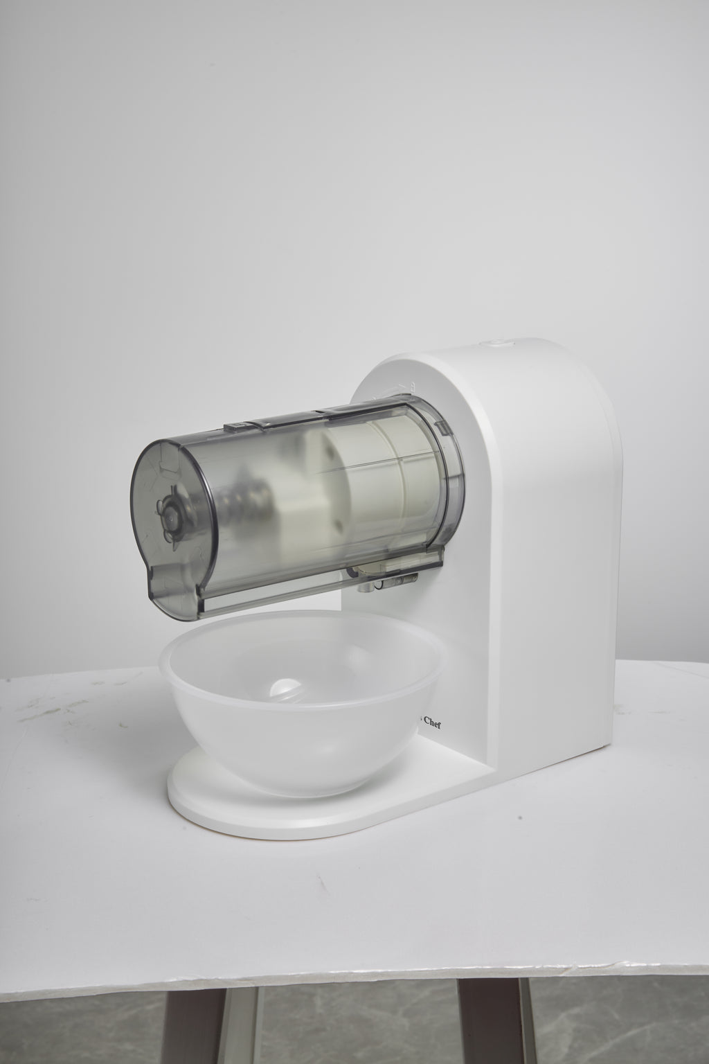 Genius Chef Snow Cone Shaved Ice Machine Electric Ice Shaver Machine with 2 Usable Plastic Ice Mold