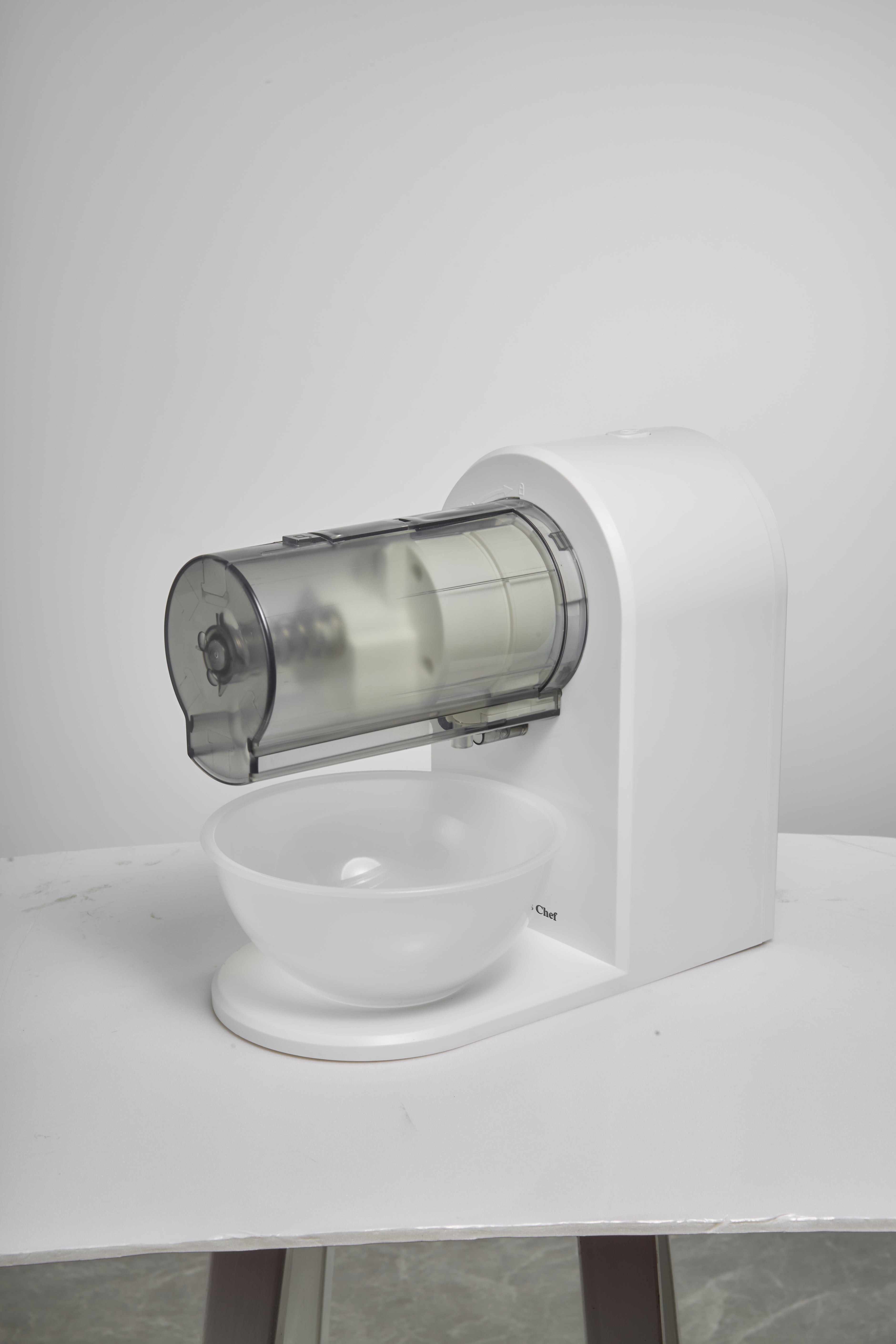 Genius Chef Snow Cone Shaved Ice Machine Electric Ice Shaver Machine with 2 Usable Plastic Ice Mold